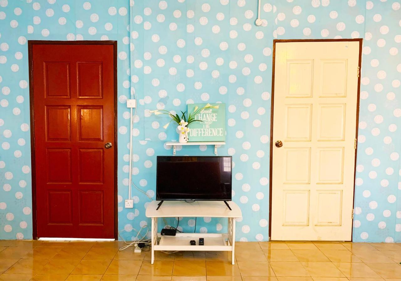Rumah Tamu Azizah Kampong Tanjong Bayan Exteriér fotografie
