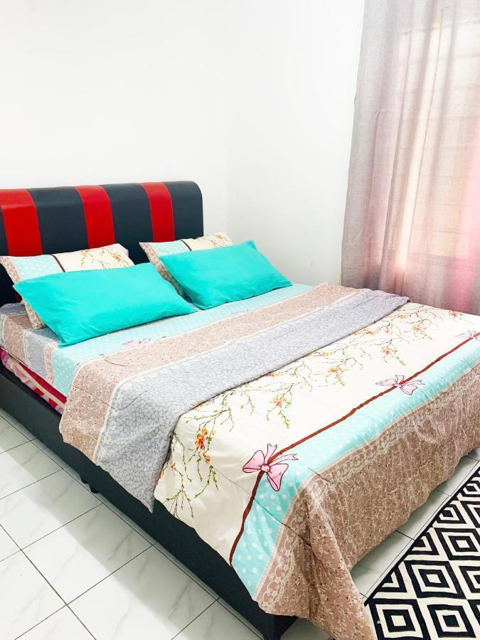 Rumah Tamu Azizah Kampong Tanjong Bayan Exteriér fotografie