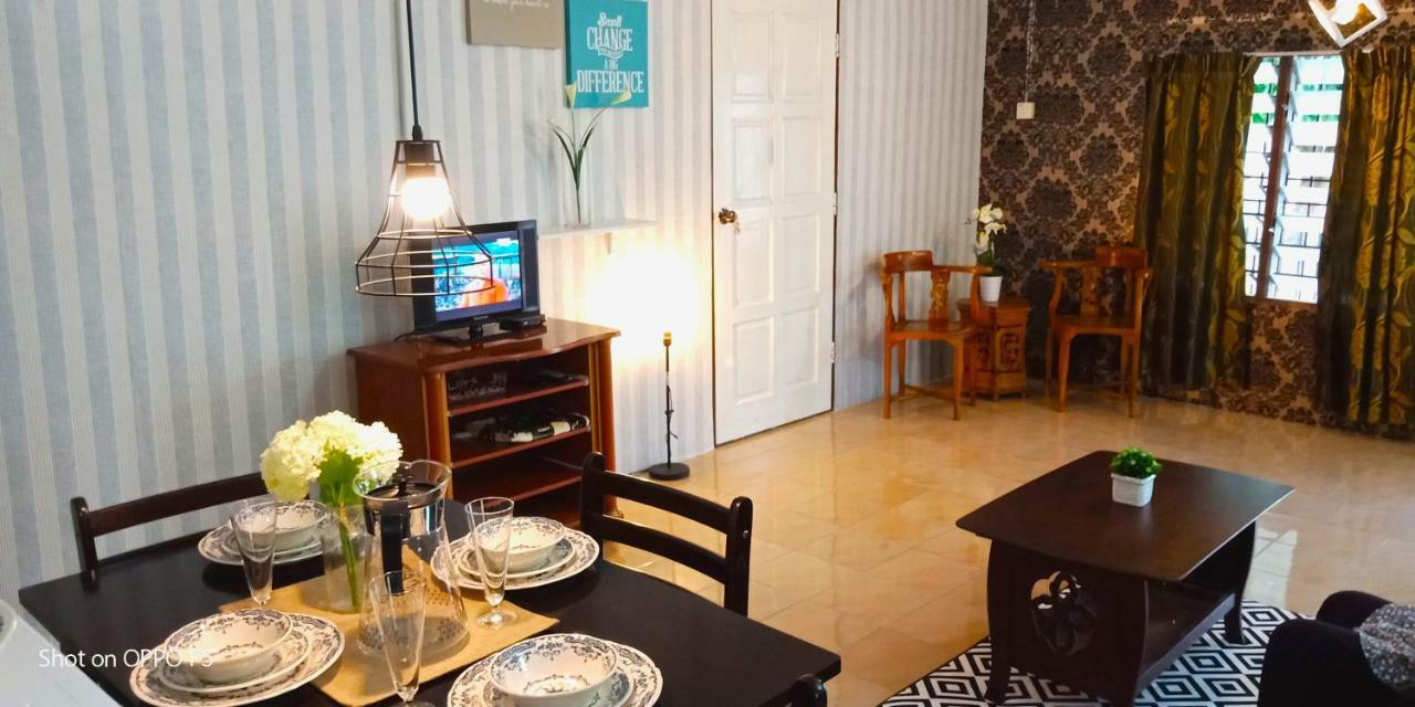 Rumah Tamu Azizah Kampong Tanjong Bayan Exteriér fotografie